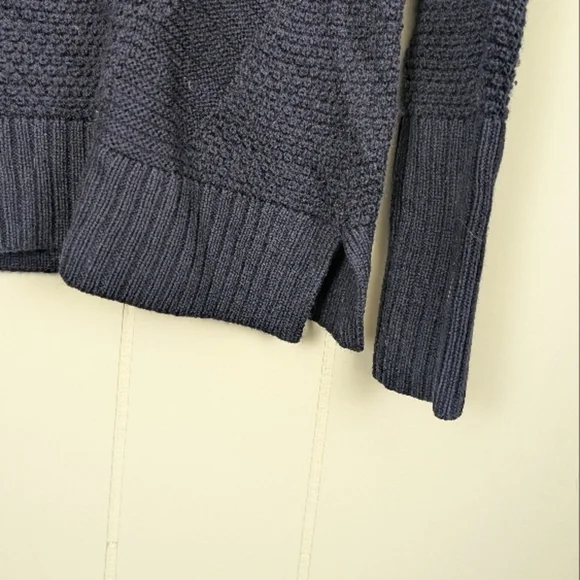 Lululemon Warm And Restore Navy Sweater - Picture 9 of 10